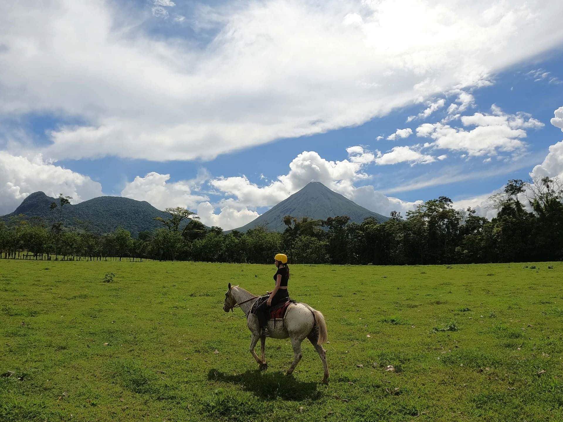 Horseback Riding Tour in La Fortuna