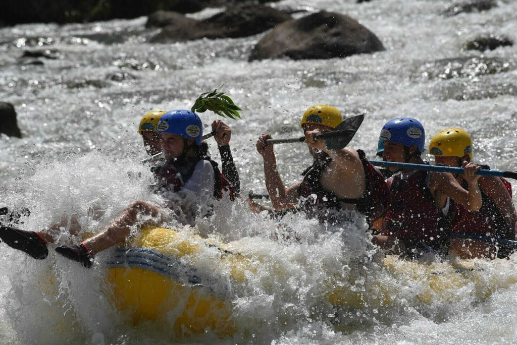 Rafting in Costa Rica – Family & Extreme Tours