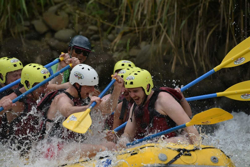 Rafting in Costa Rica – Family & Extreme Tours